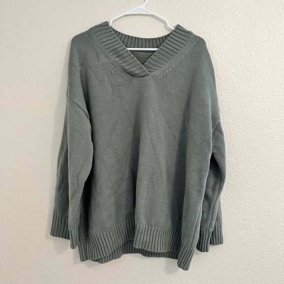 Sage Green Oversized/Slouchy Knit Sweater - XL - Picture 1 of 7